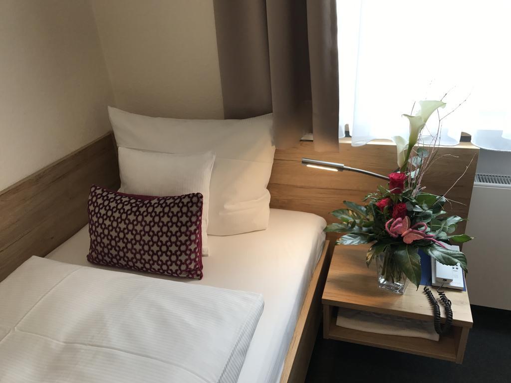 Hotel Kronprinz Kulmbach Extérieur photo